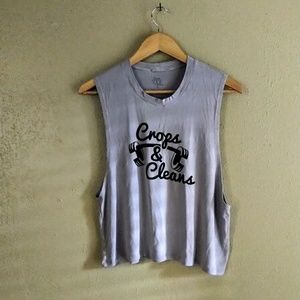 Woman's muscle tee